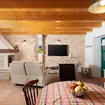 House With A Parking Space Valtura, - 24732 * بولا