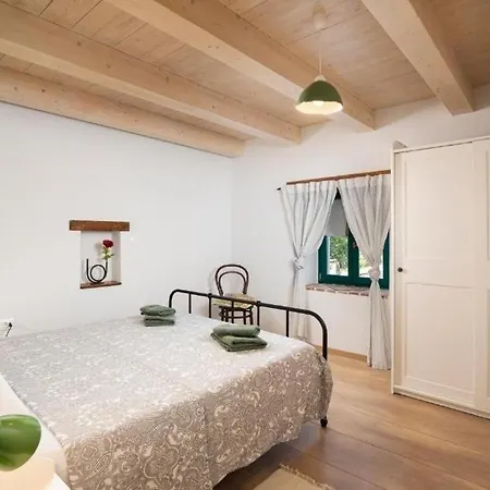 House With A Parking Space Valtura, - 24732 * 普拉